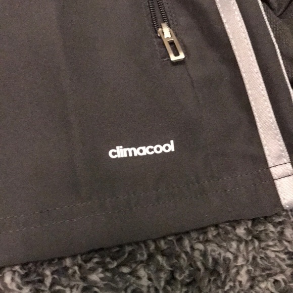 NWT men’s Adidas jacket - Picture 3 of 5